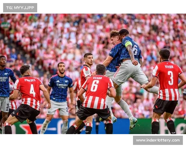 切尔西少一人逼平阿森纳，梅里诺头球救主枪手失分